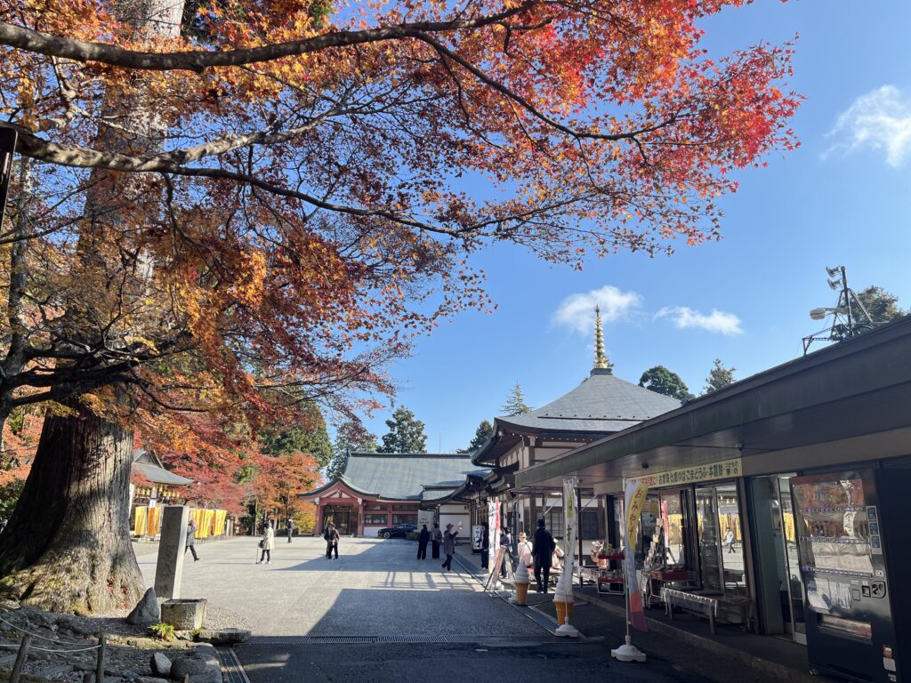 比叡山東塔境内